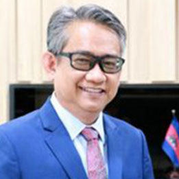 Suriyan Vichitlekarn